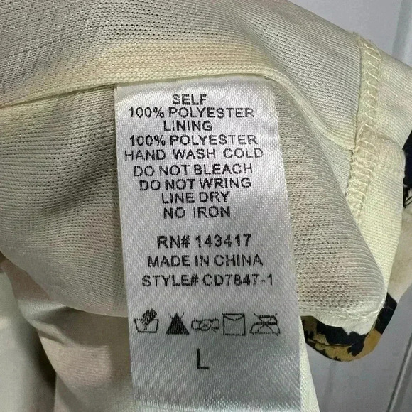 CARAMELA DRESS SIZE LARGE - Picture 6 of 6